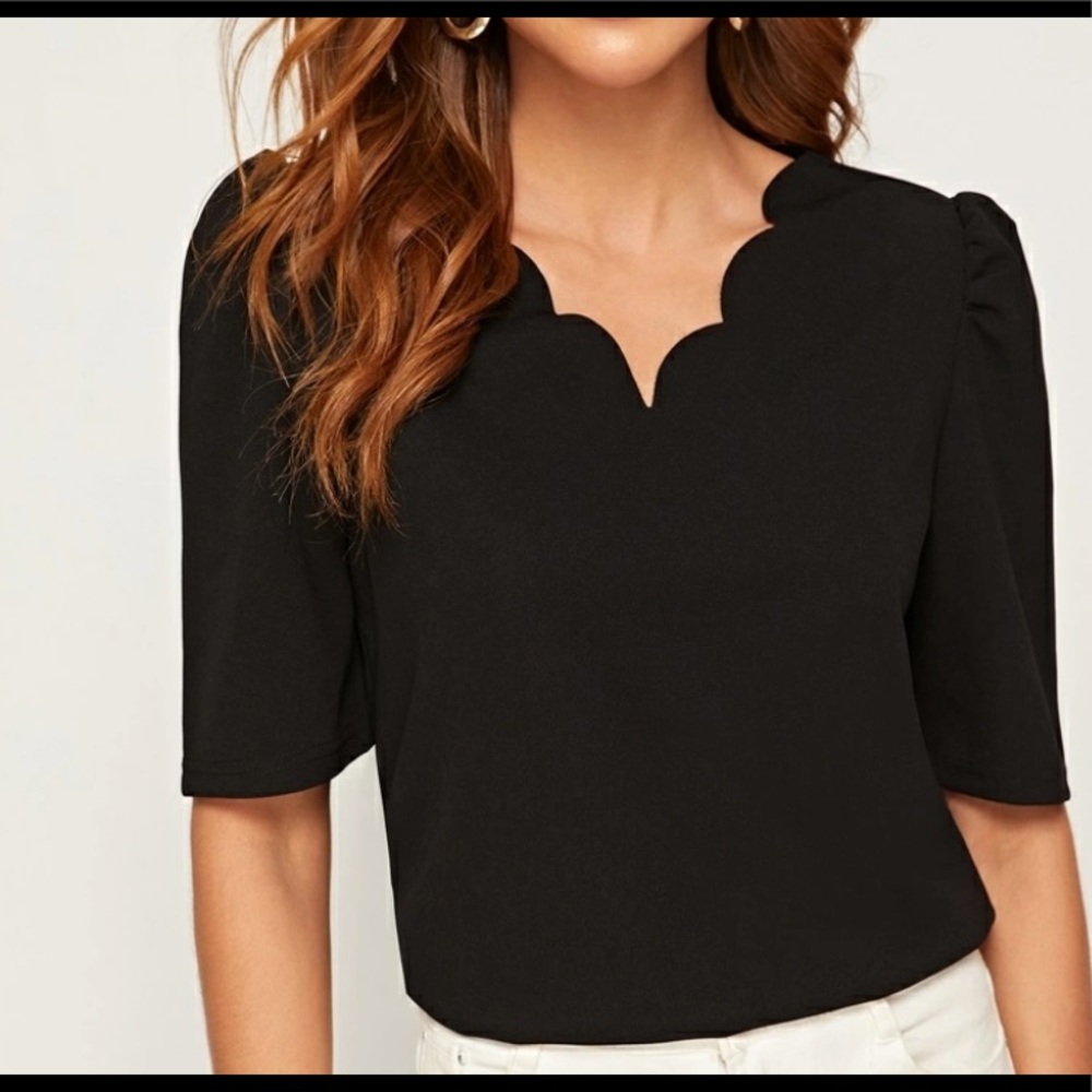 Scalloped trim top